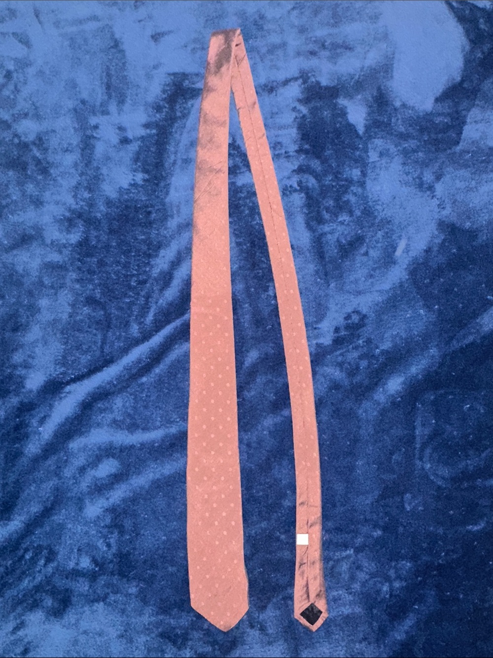 Classic Men’s Elian Salmon Tie